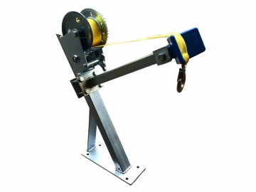 Liersteun voor koker 60mm met lier en boegvanger